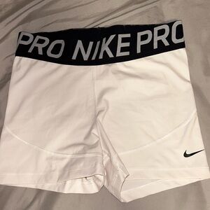 Medium Women’s Nike Pro Spandex